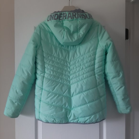 Under Armor Coldgear Puffer Lightweight, Waterproof, and Windproof Jacket - Picture 8 of 12